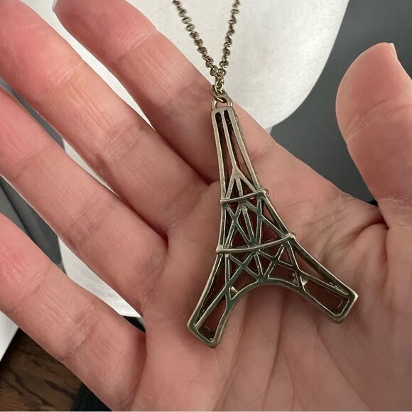 Silver tone Eiffel Tower Paris France French Inspired Pendant Long Necklace - Picture 2 of 5